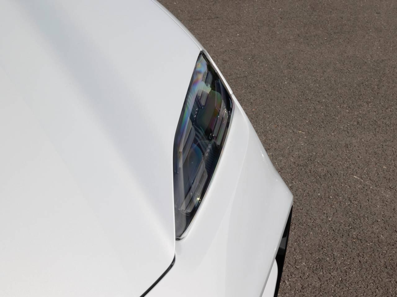 Porsche Macan view 30