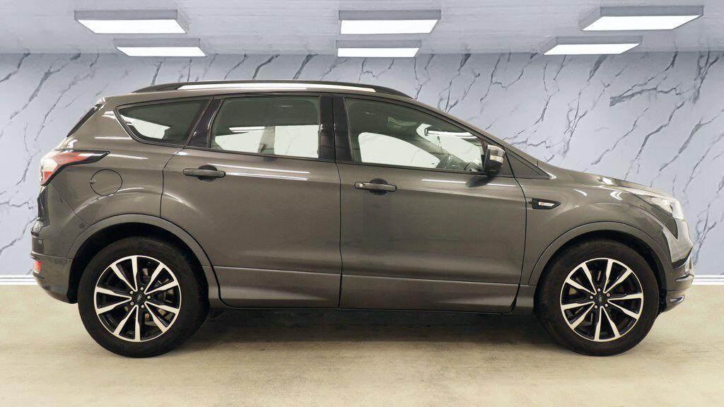 Ford Kuga view 8