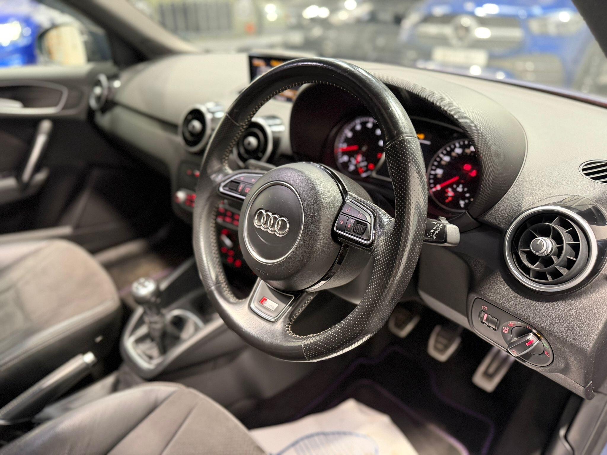 Audi A1 view 8