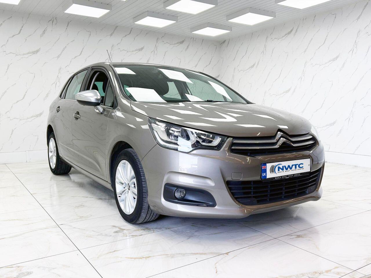 Citroen C4 view 4