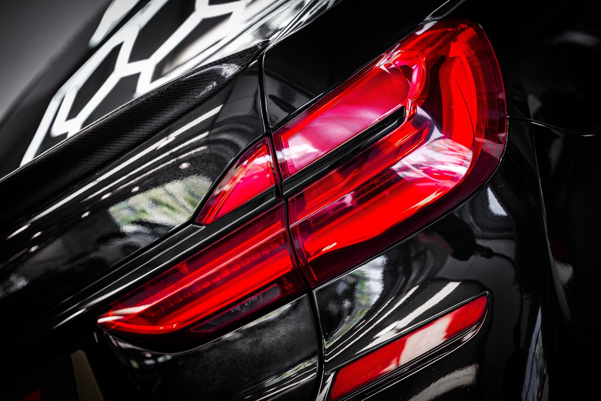 BMW 7 Series view 37