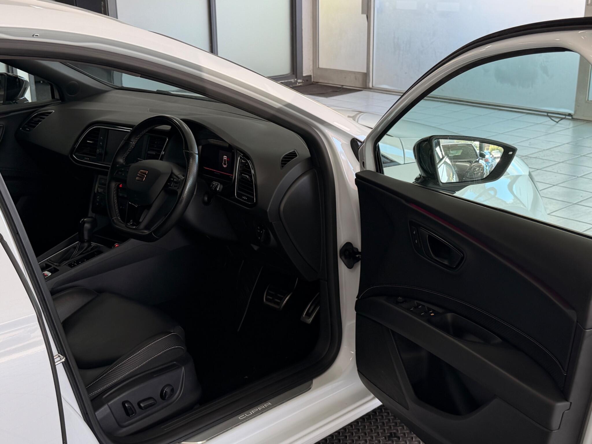 Seat Leon view 13