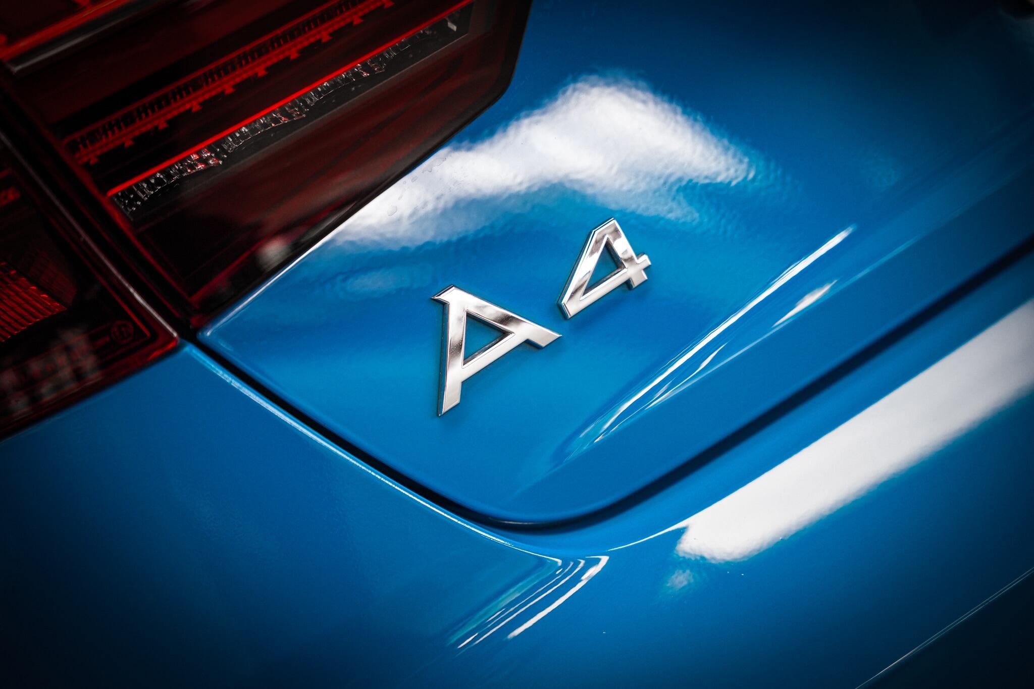 Audi A4 view 36