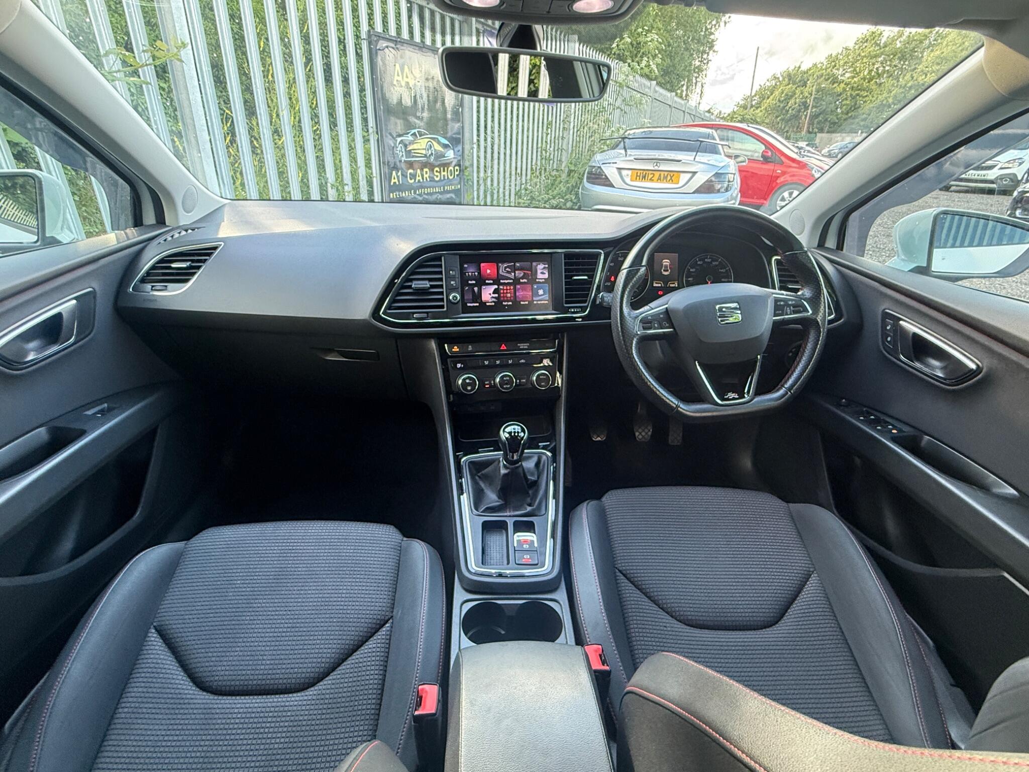 2018 SEAT Leon image 22
