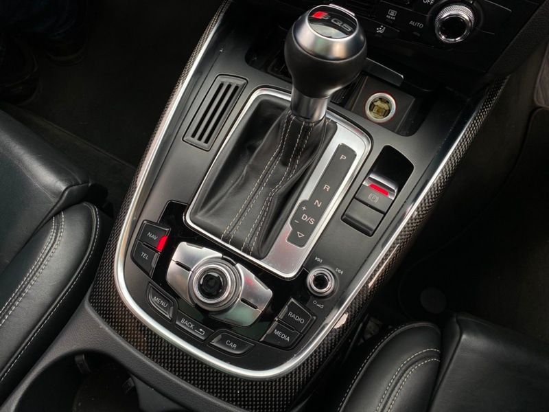 2013 Audi SQ5 image 19