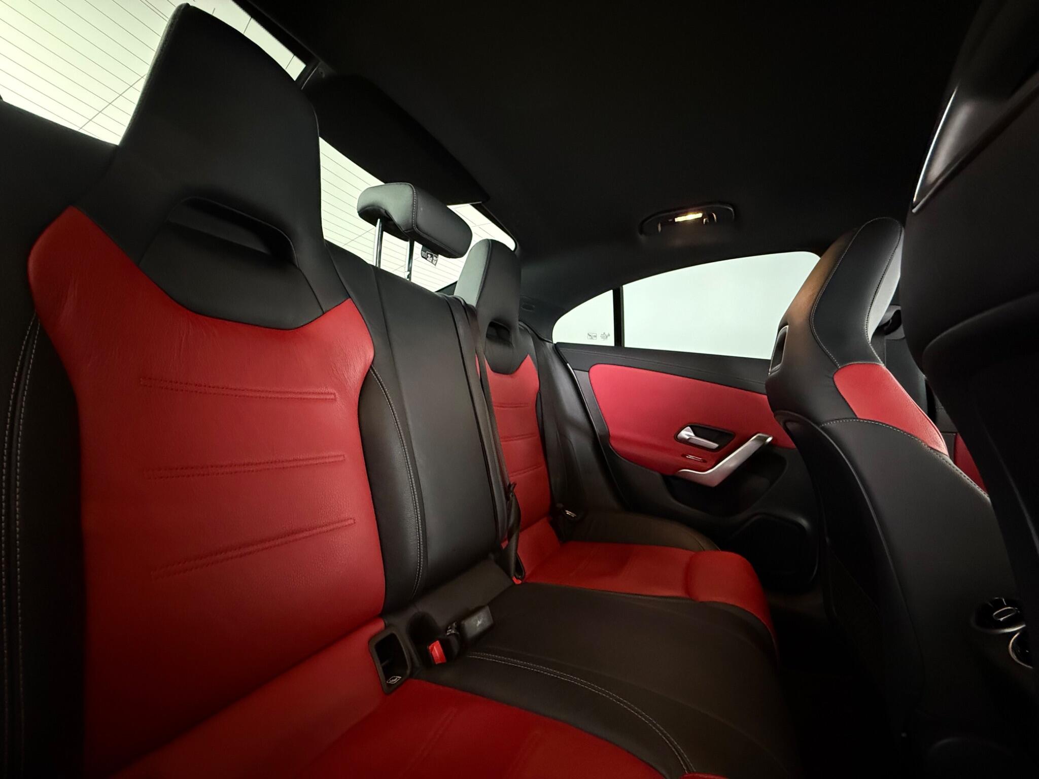 Mercedes-Benz CLA view 32