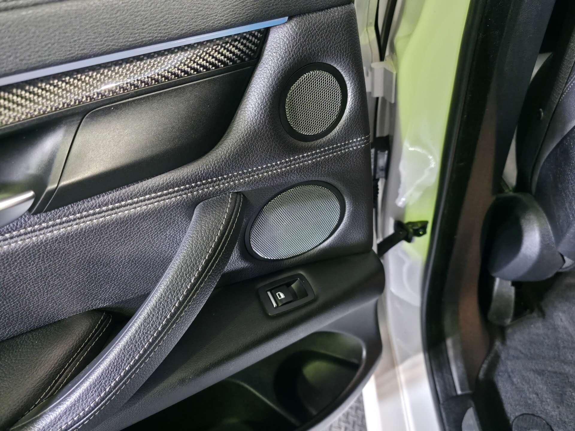 BMW X6 view 69