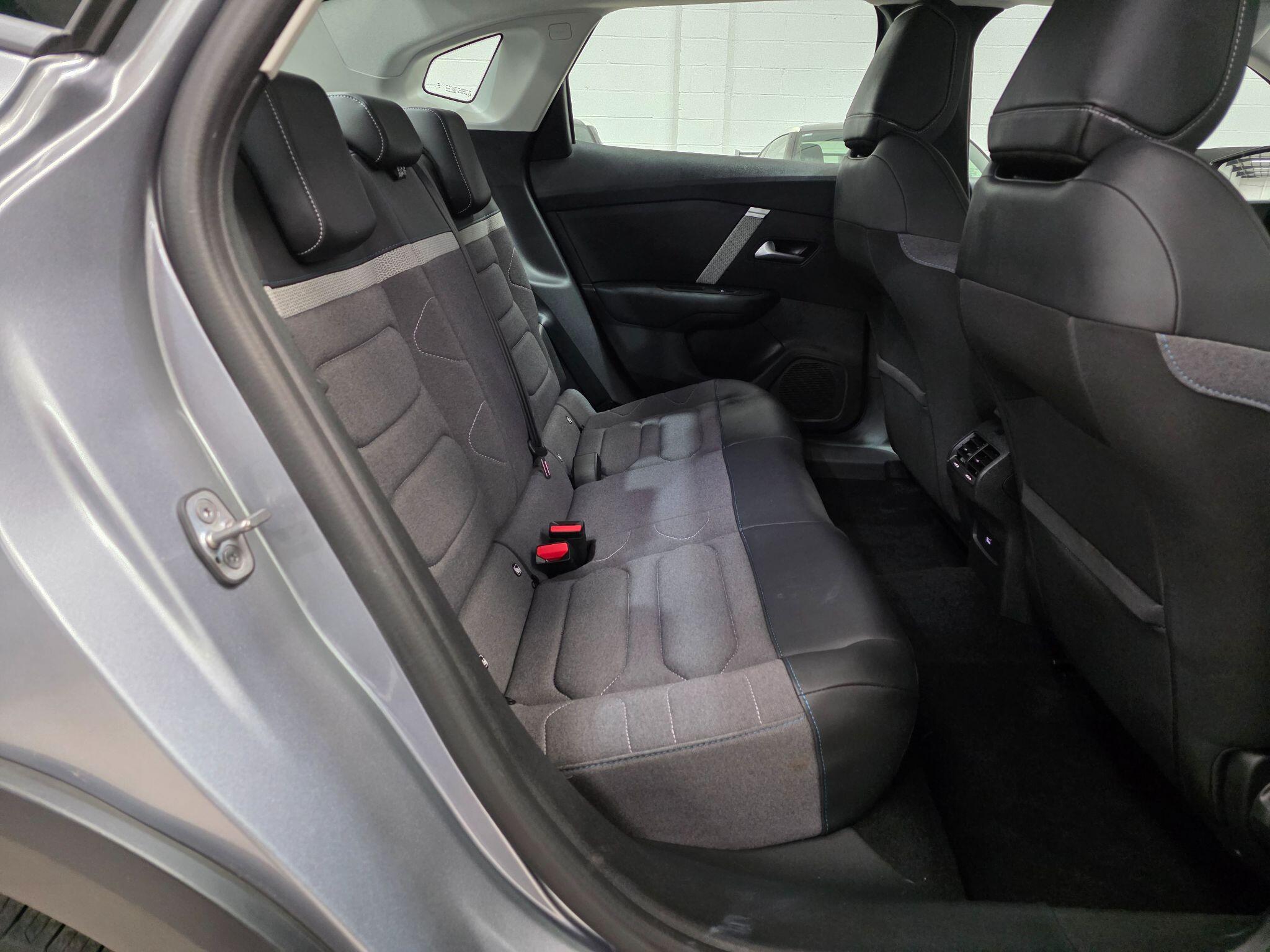Citroen C4 view 23