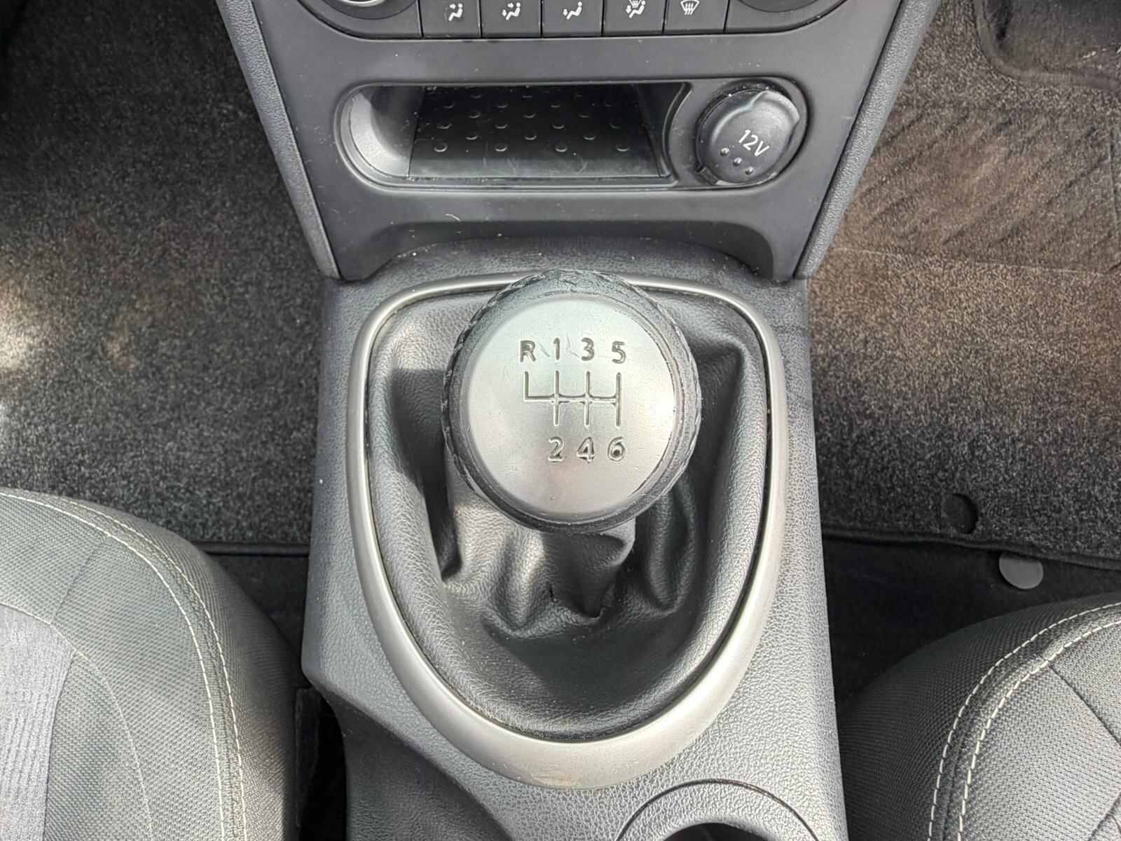 Nissan Qashqai view 12