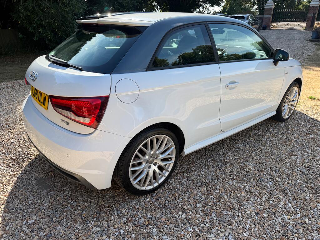Audi A1 view 7