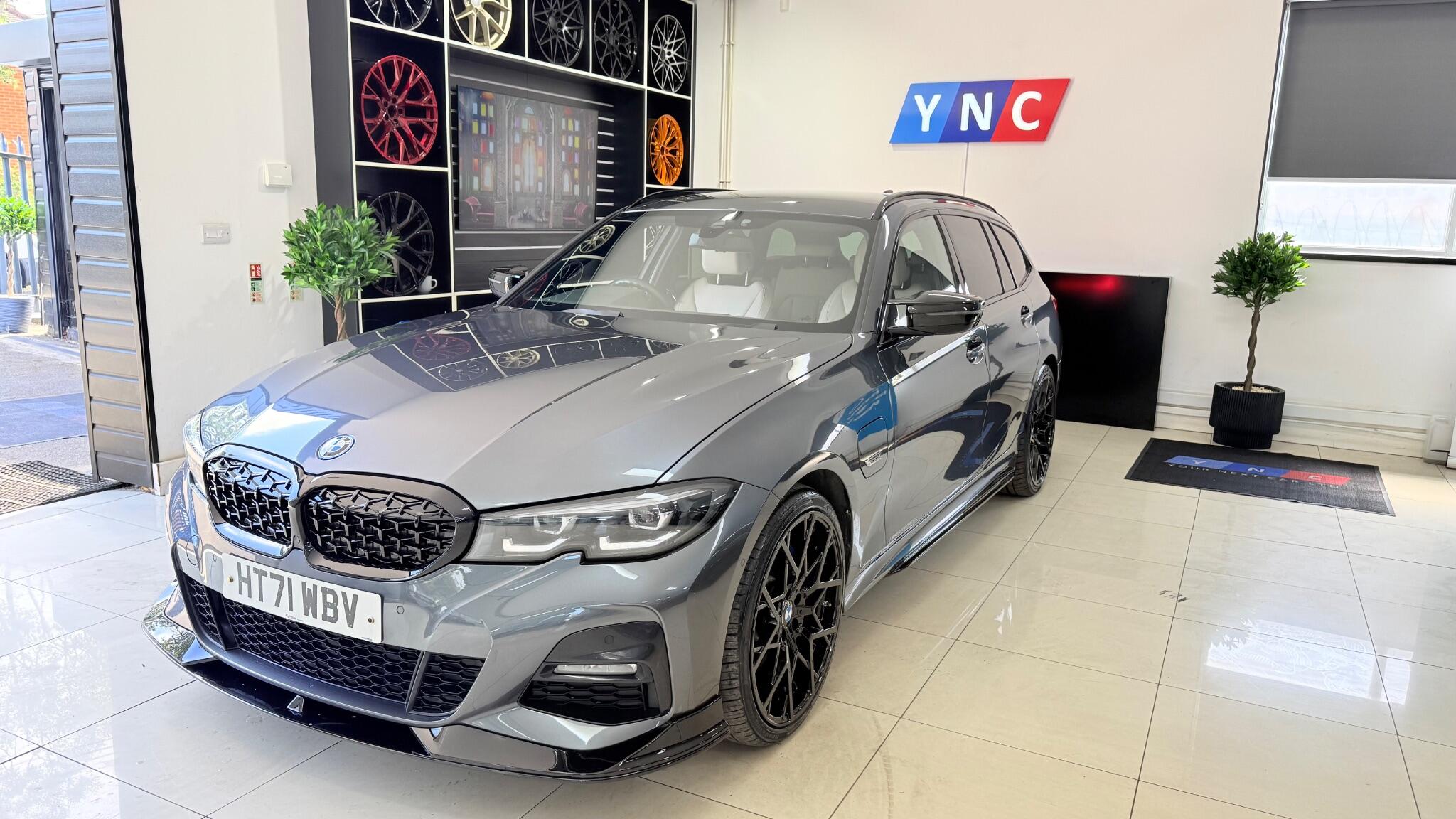 BMW 3 Series view 48
