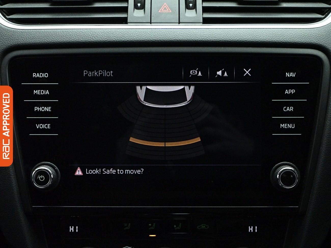 Skoda Octavia view 3