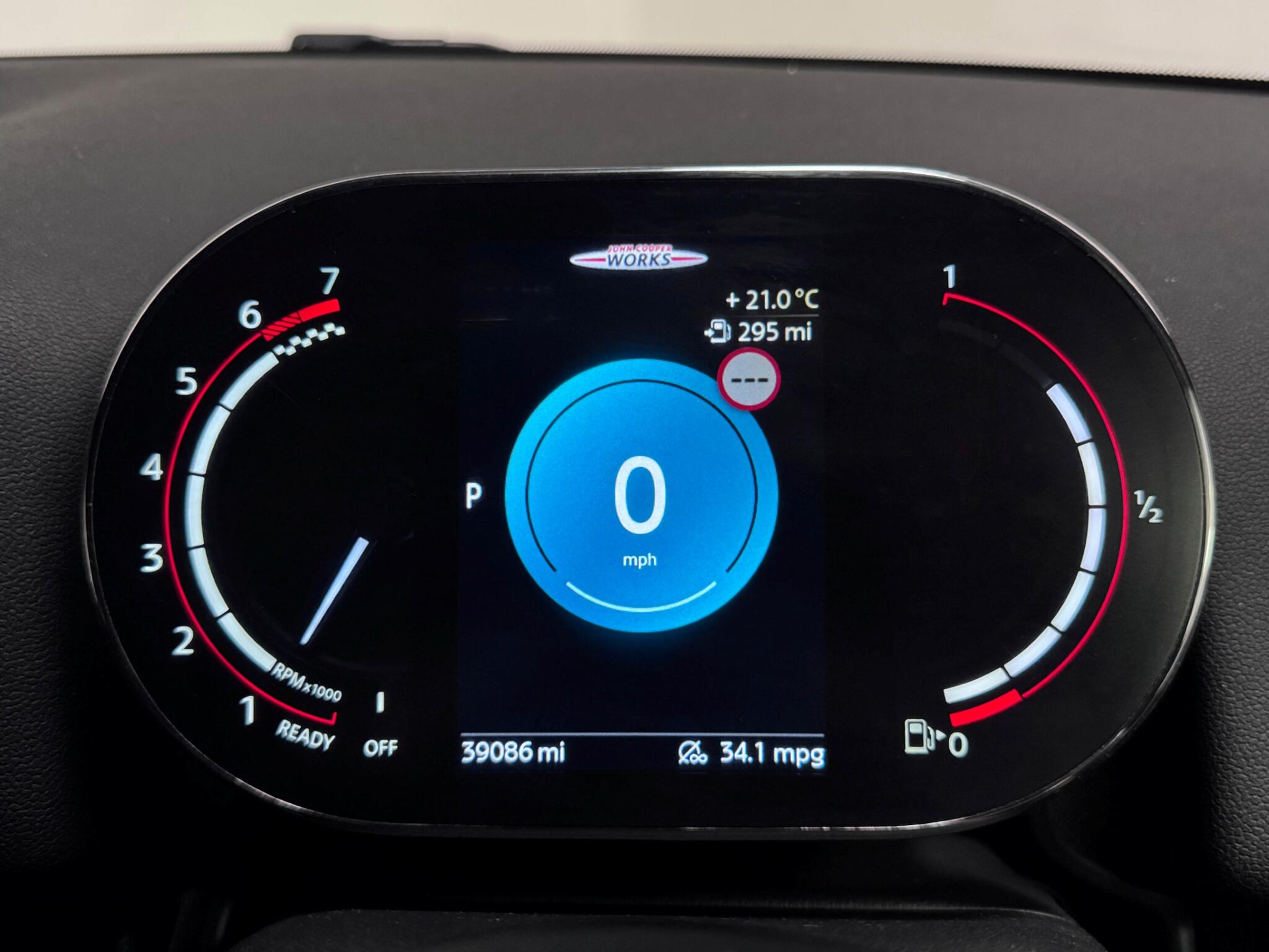 Mini Countryman view 12