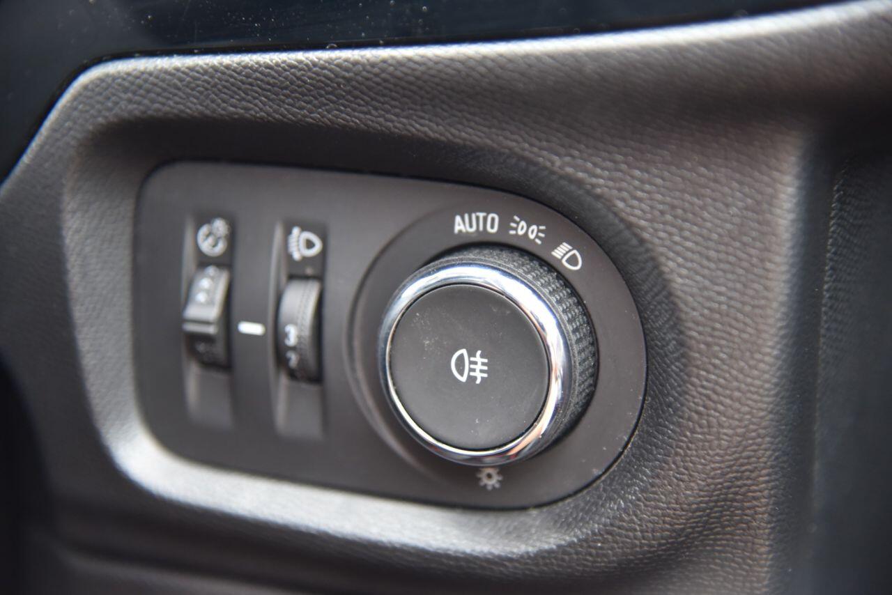 Vauxhall Corsa view 34