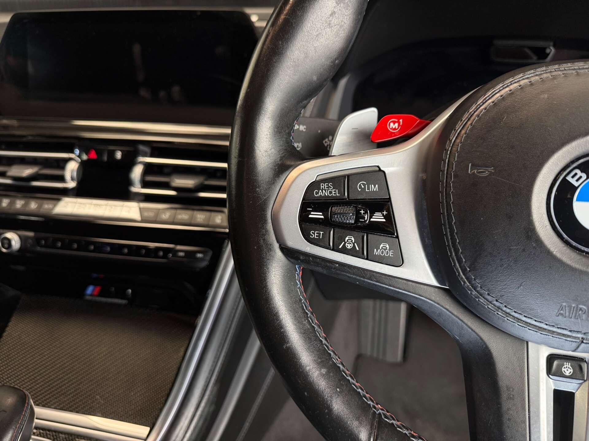 BMW M8 view 24