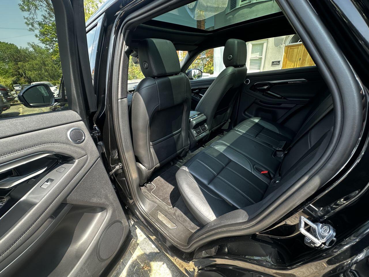 Land Rover Range Rover Evoque view 23