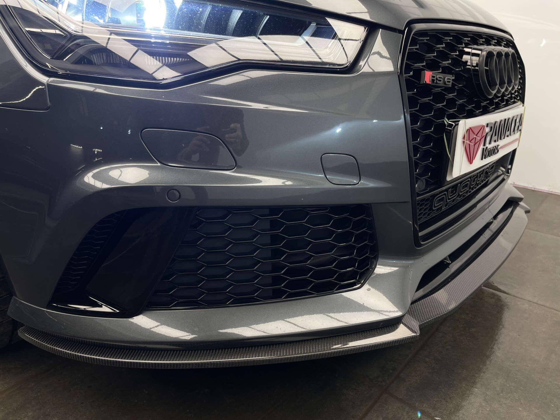 Audi RS6 Avant view 26