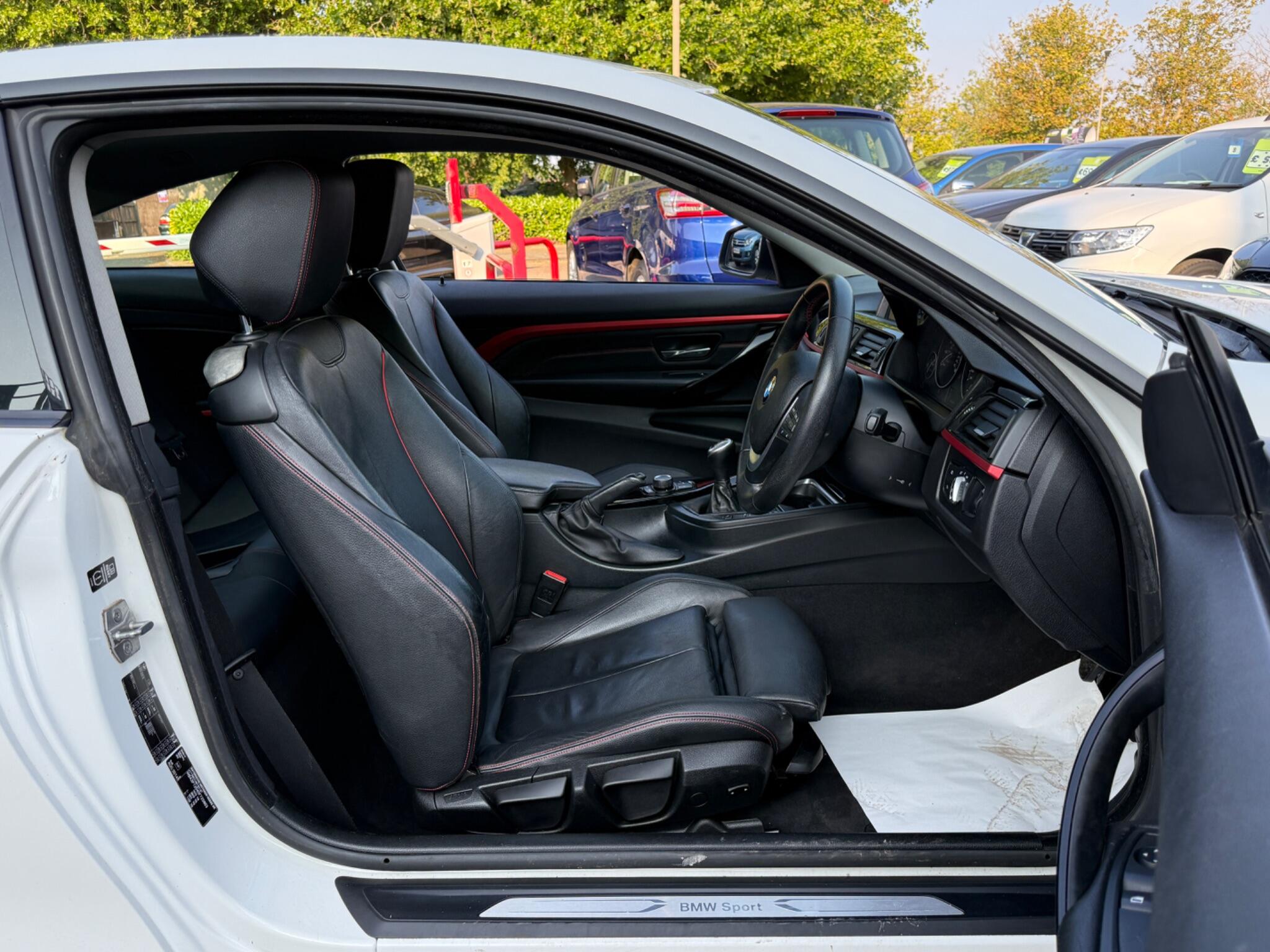 BMW 4 Series - Image 27