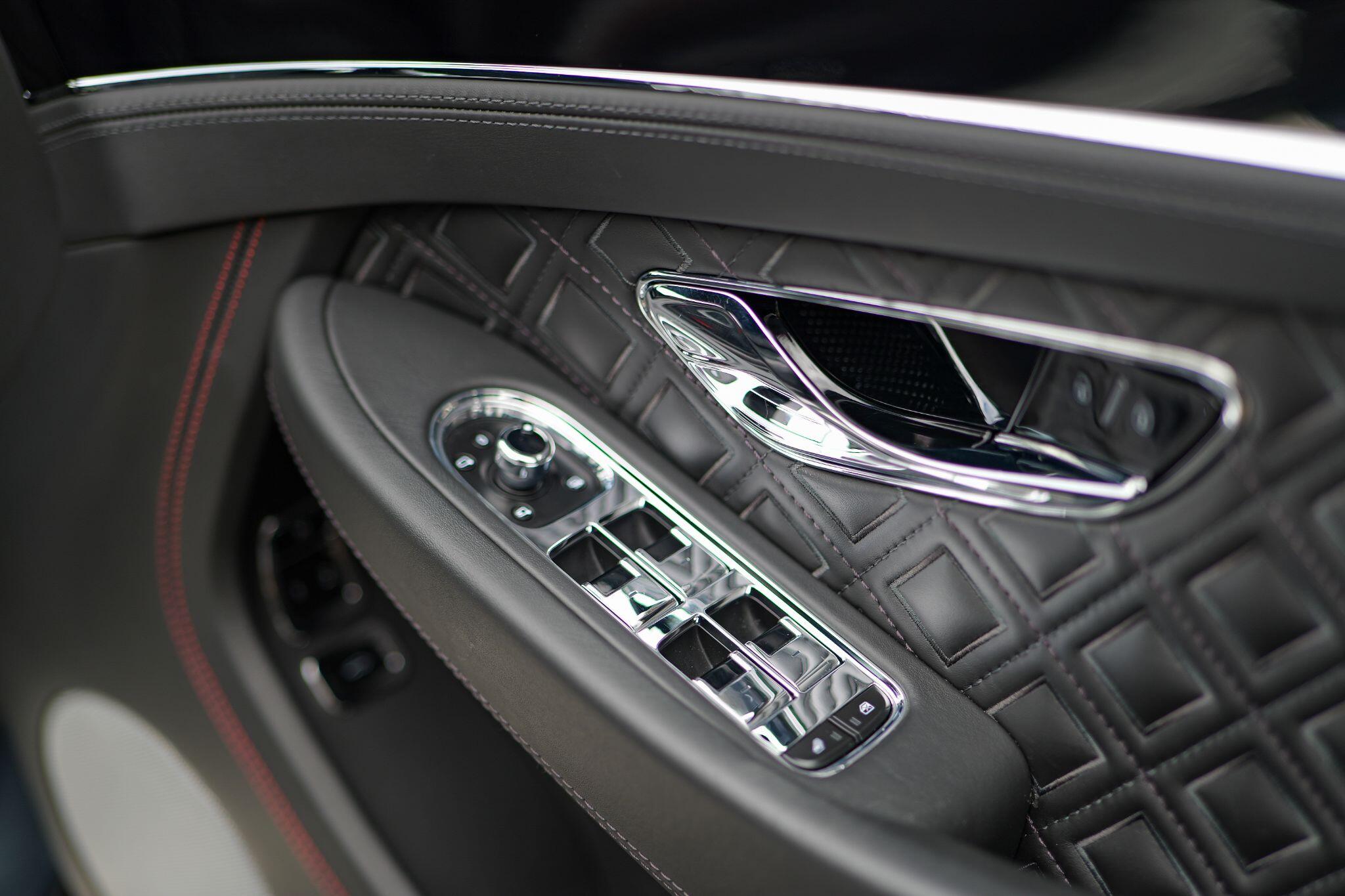 Bentley Continental view 30