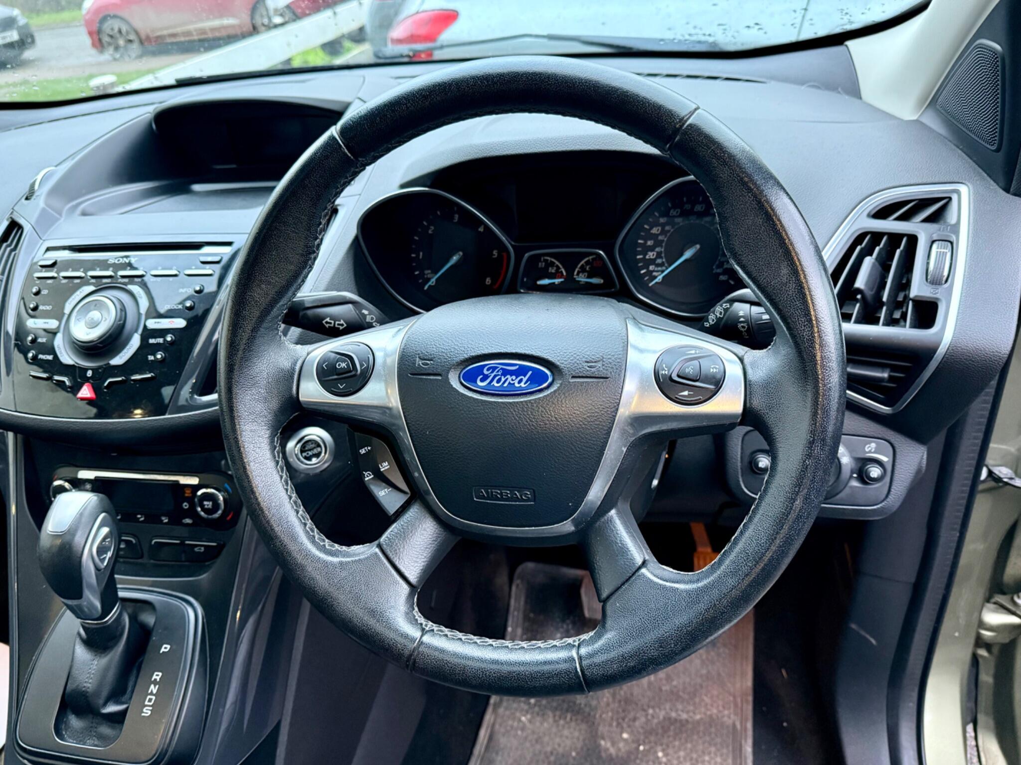 2013 Ford Kuga image 15