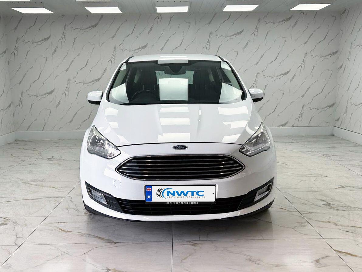 Ford C-Max view 5