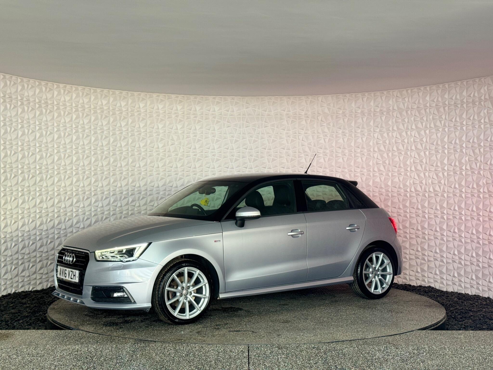 Audi A1 view 21