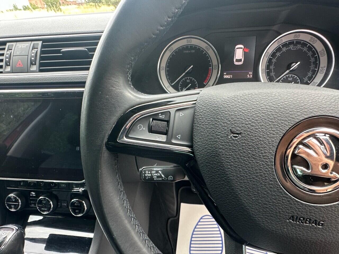 Skoda Superb view 28