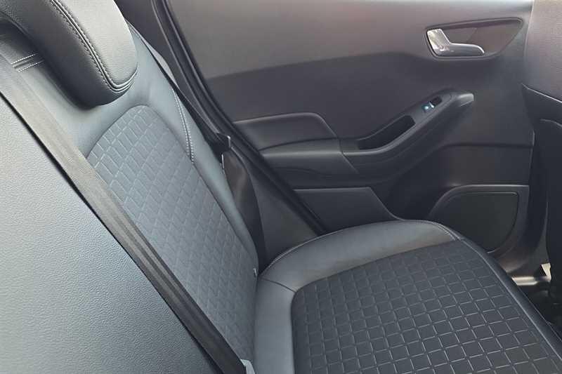 Ford Fiesta view 28