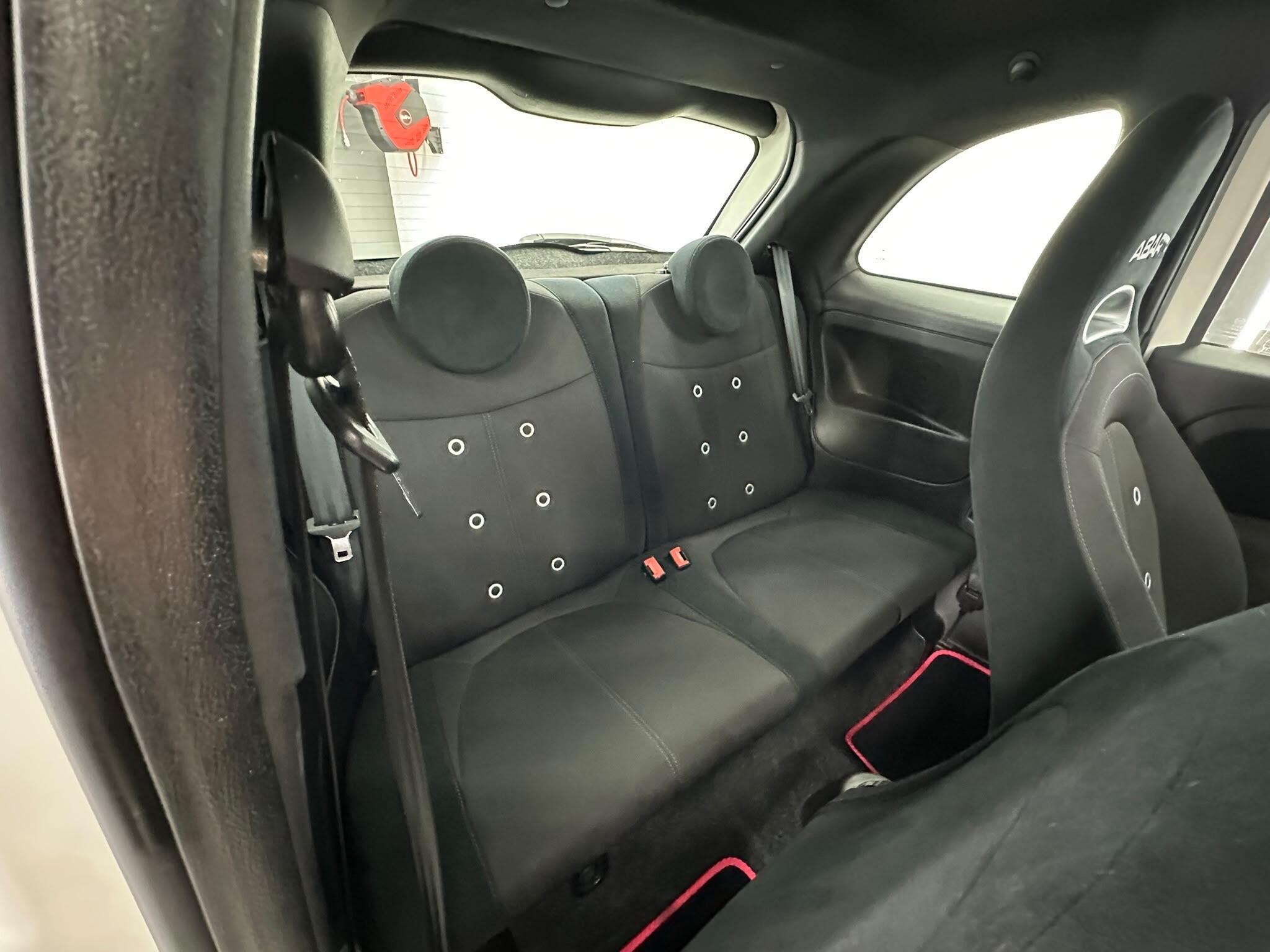 Abarth 595 view 27