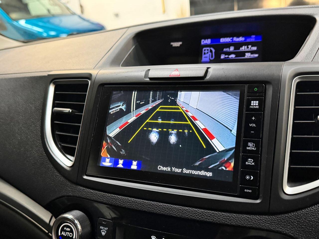 Honda CR-V view 4