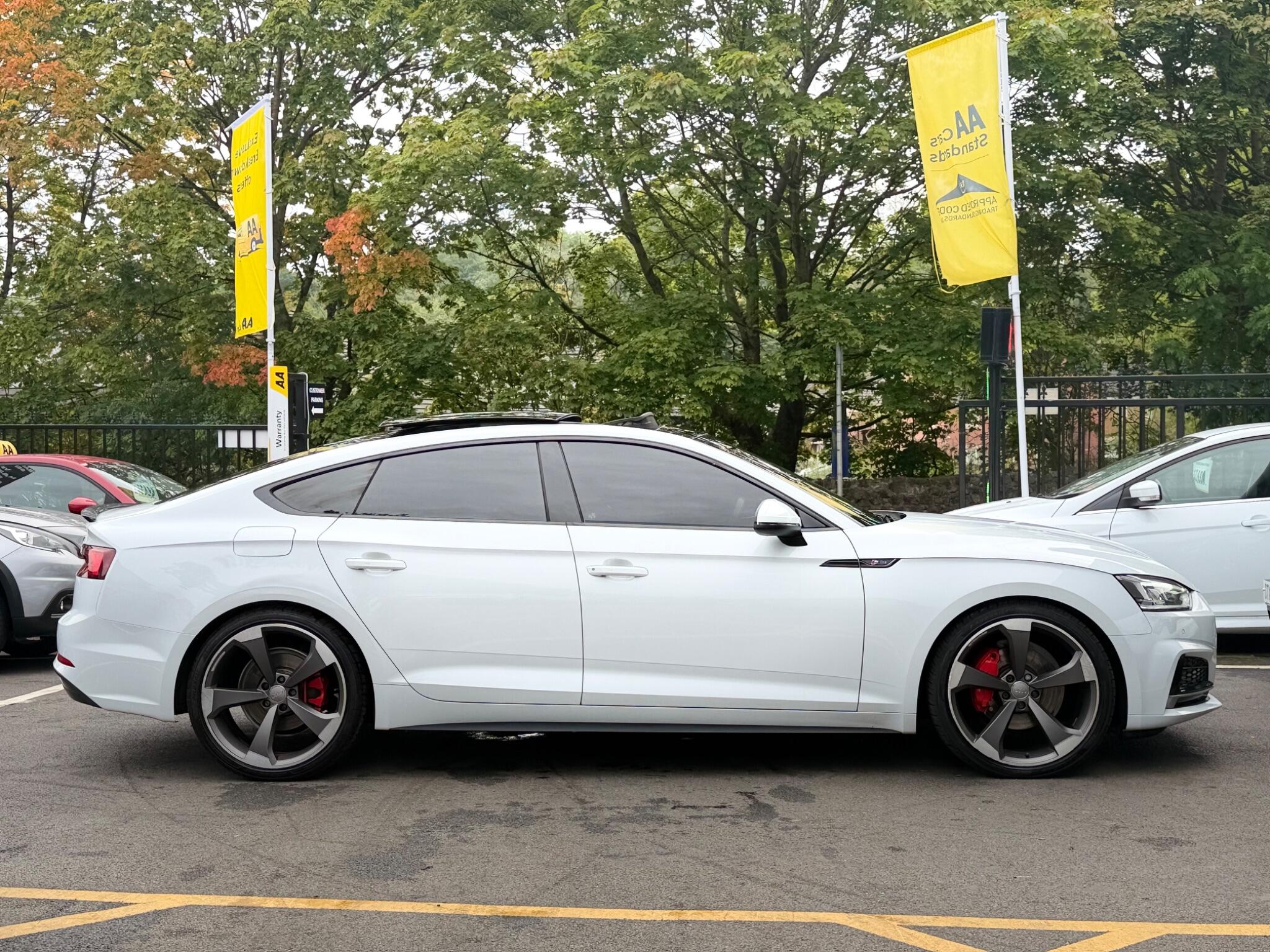 Audi A5 view 22