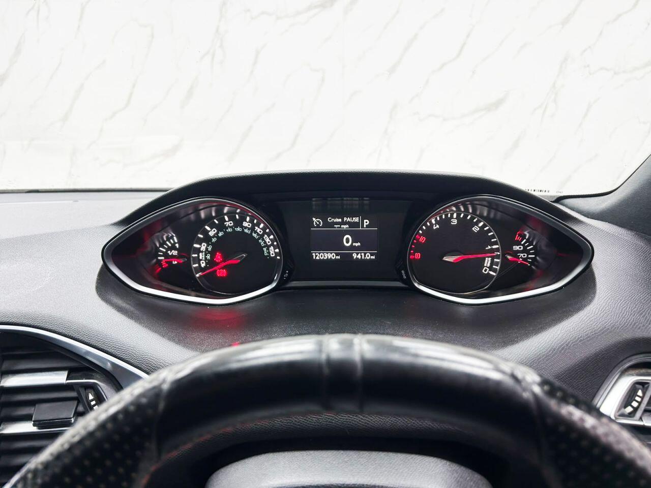 Peugeot 308 view 19