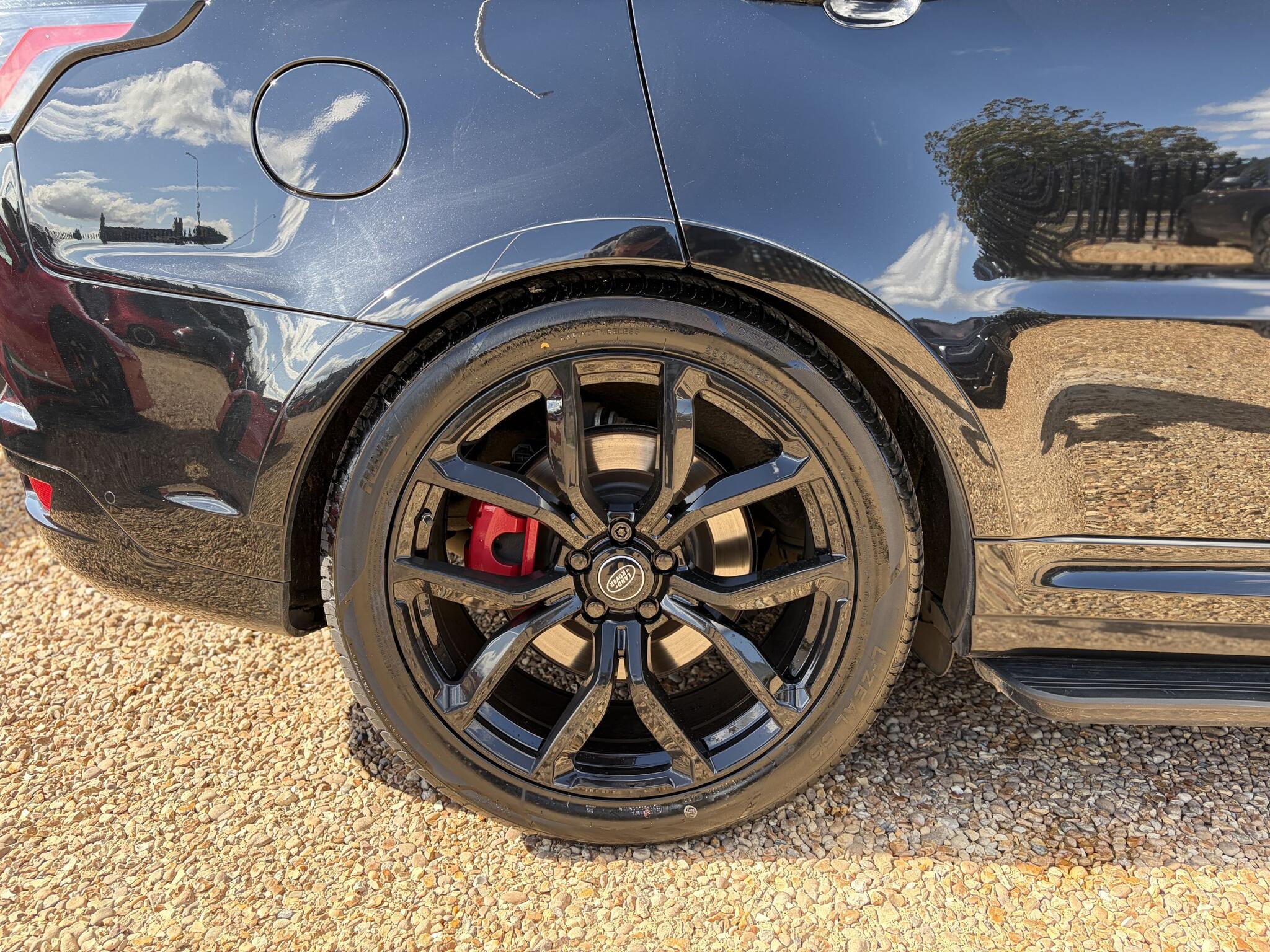 Land Rover Range Rover Sport view 15
