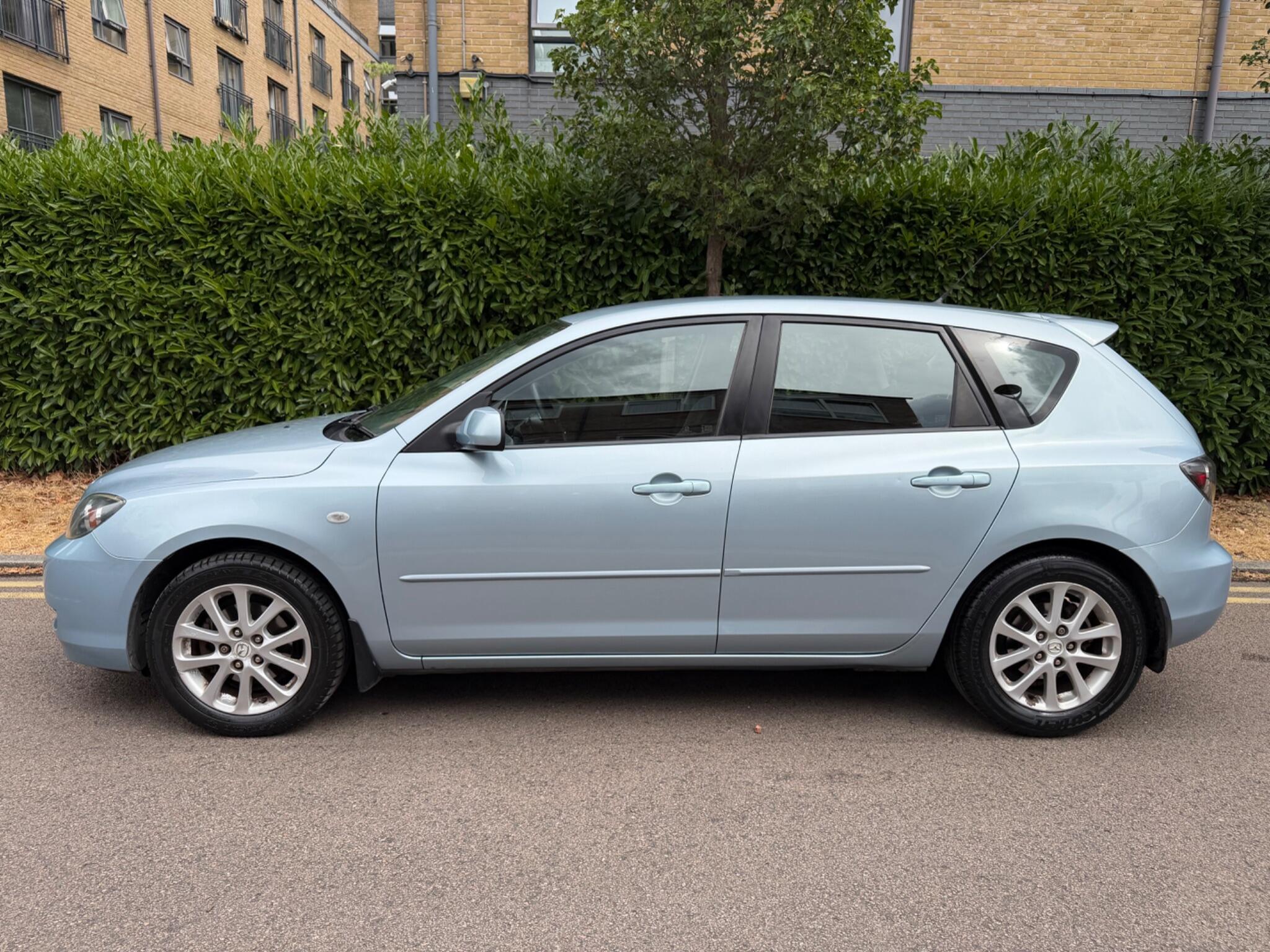 Mazda Mazda3 view 23