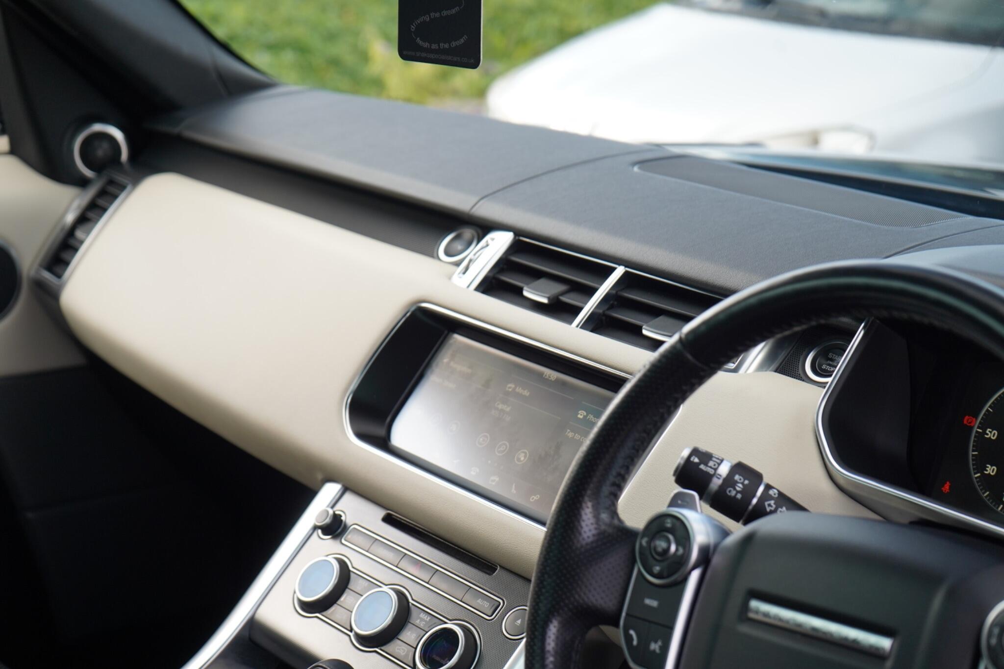 Land Rover Range Rover Sport view 19