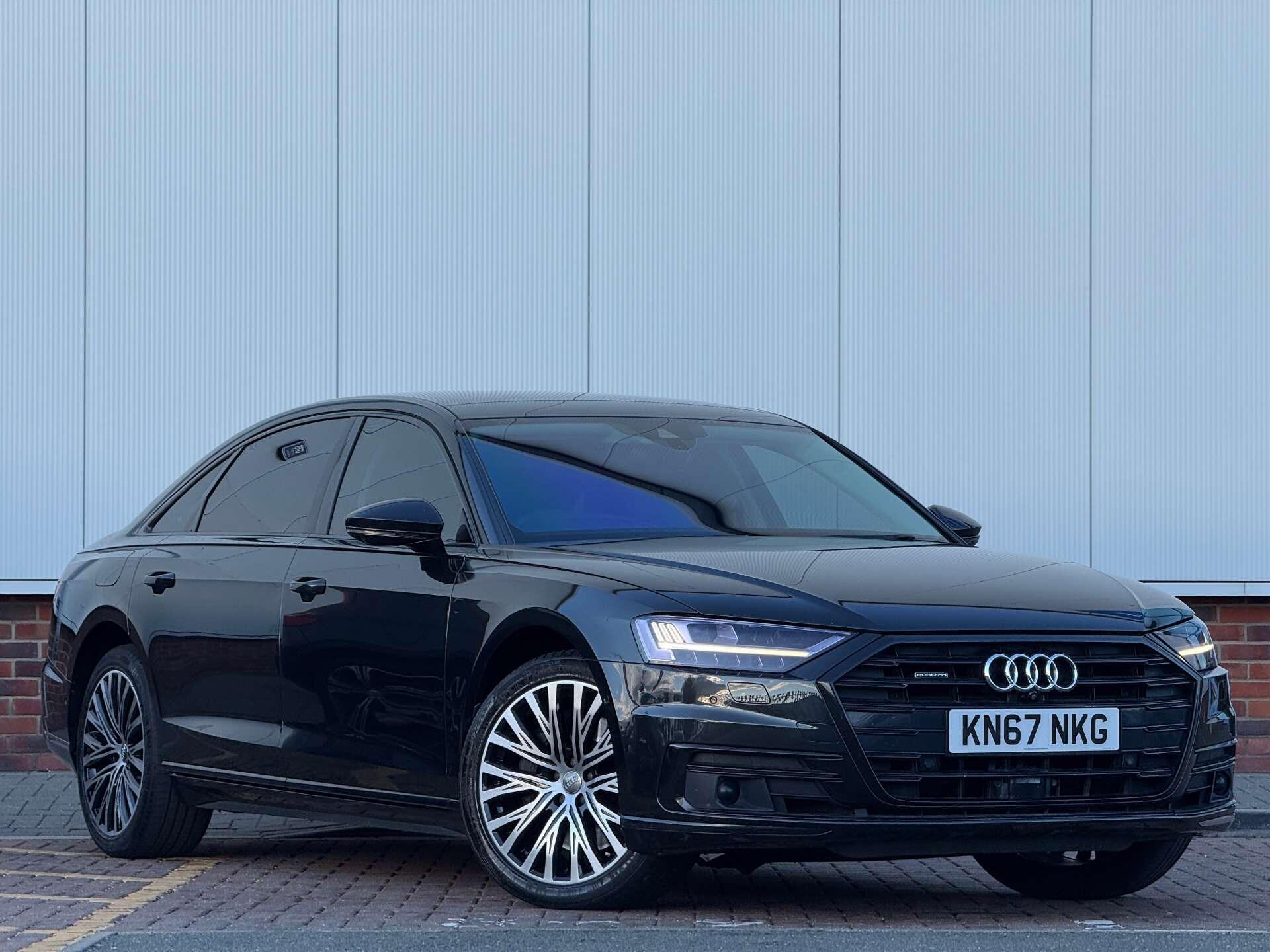 Audi A8 view 7