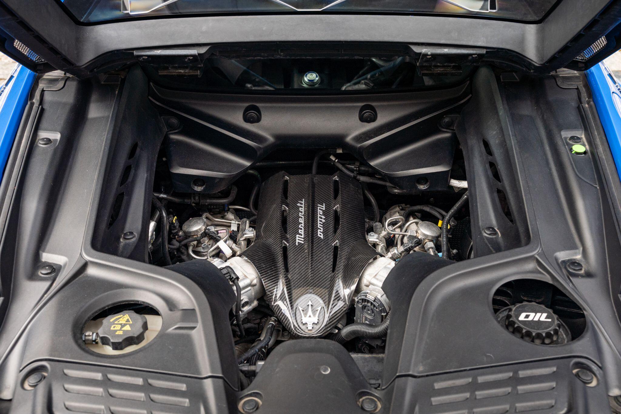 Maserati MC20 view 42