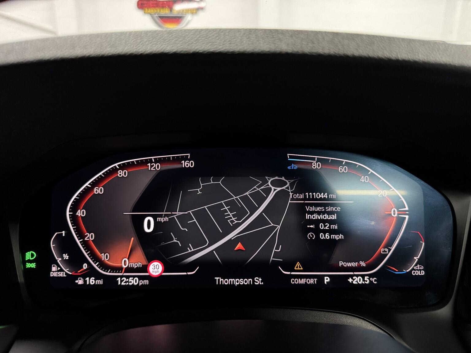 BMW 3 Series view 27