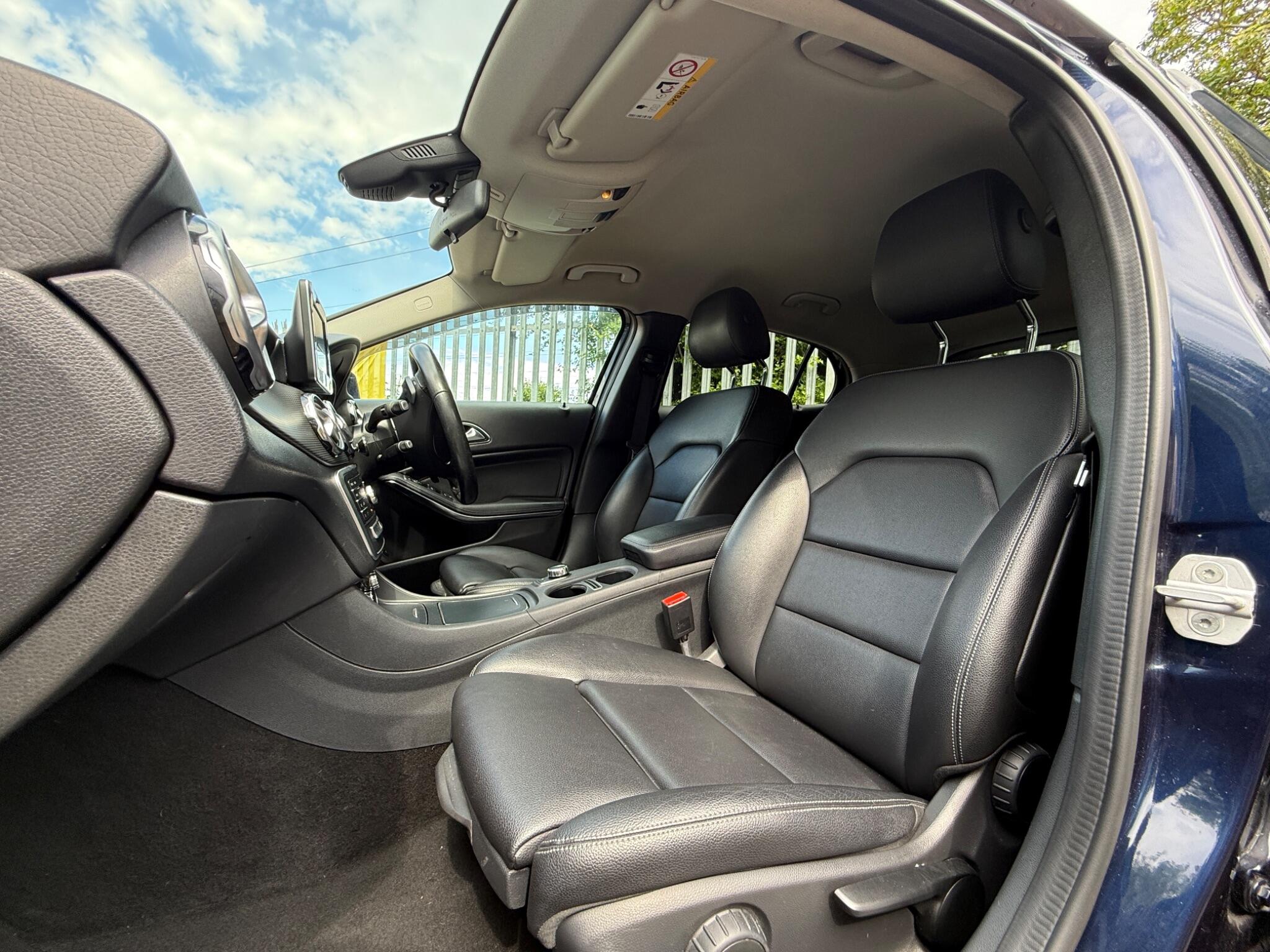 2017 Mercedes-Benz GLA image 44