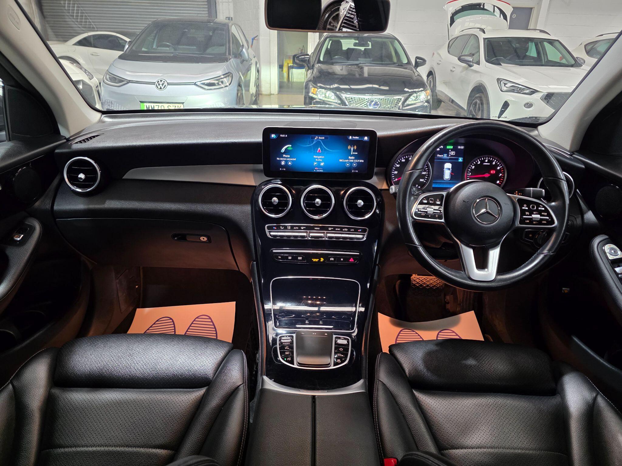 Mercedes-Benz GLC view 5