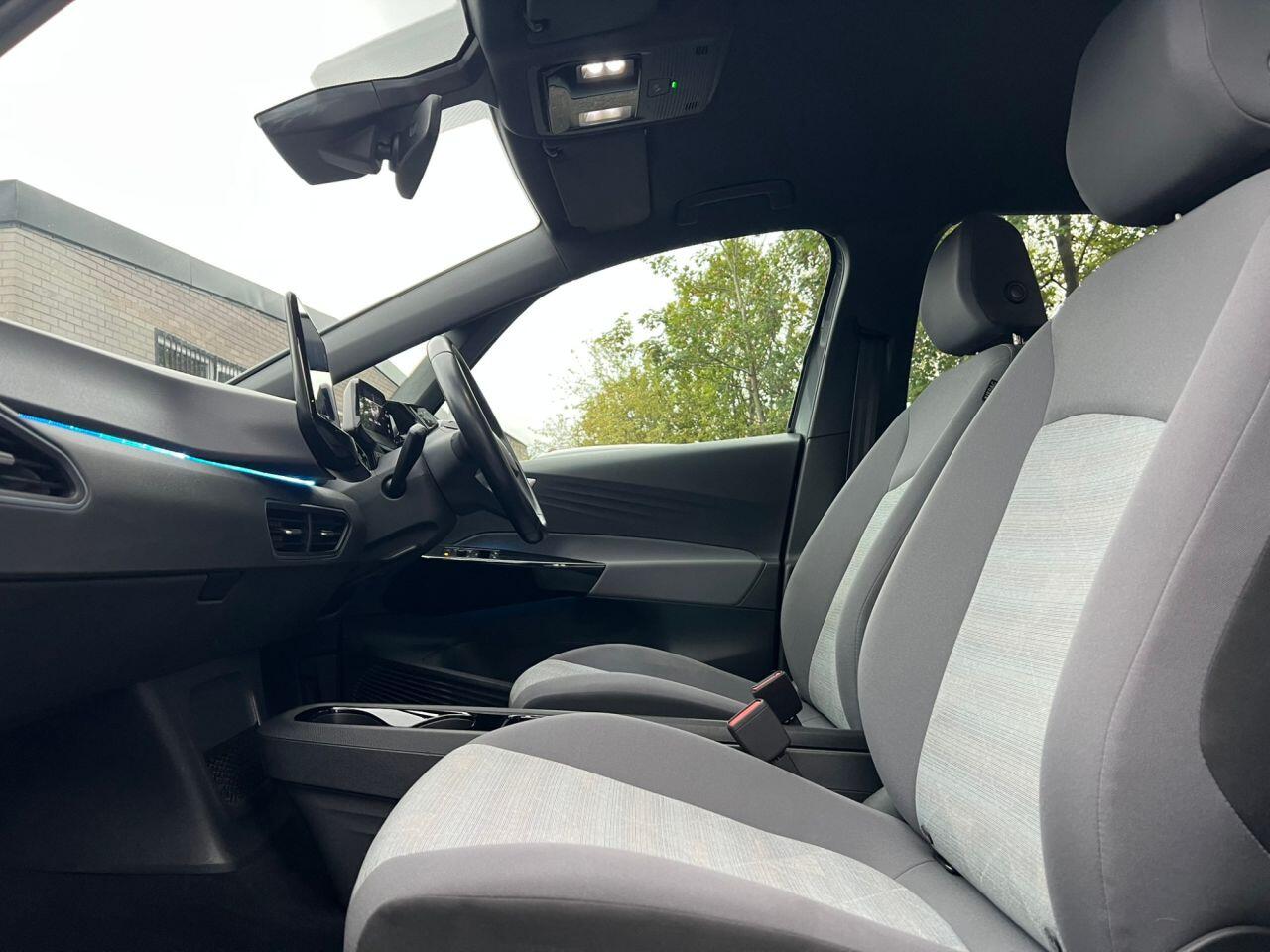 Volkswagen ID.3 view 19