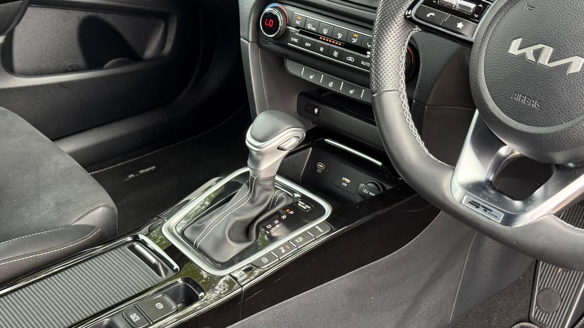 Kia Proceed view 21
