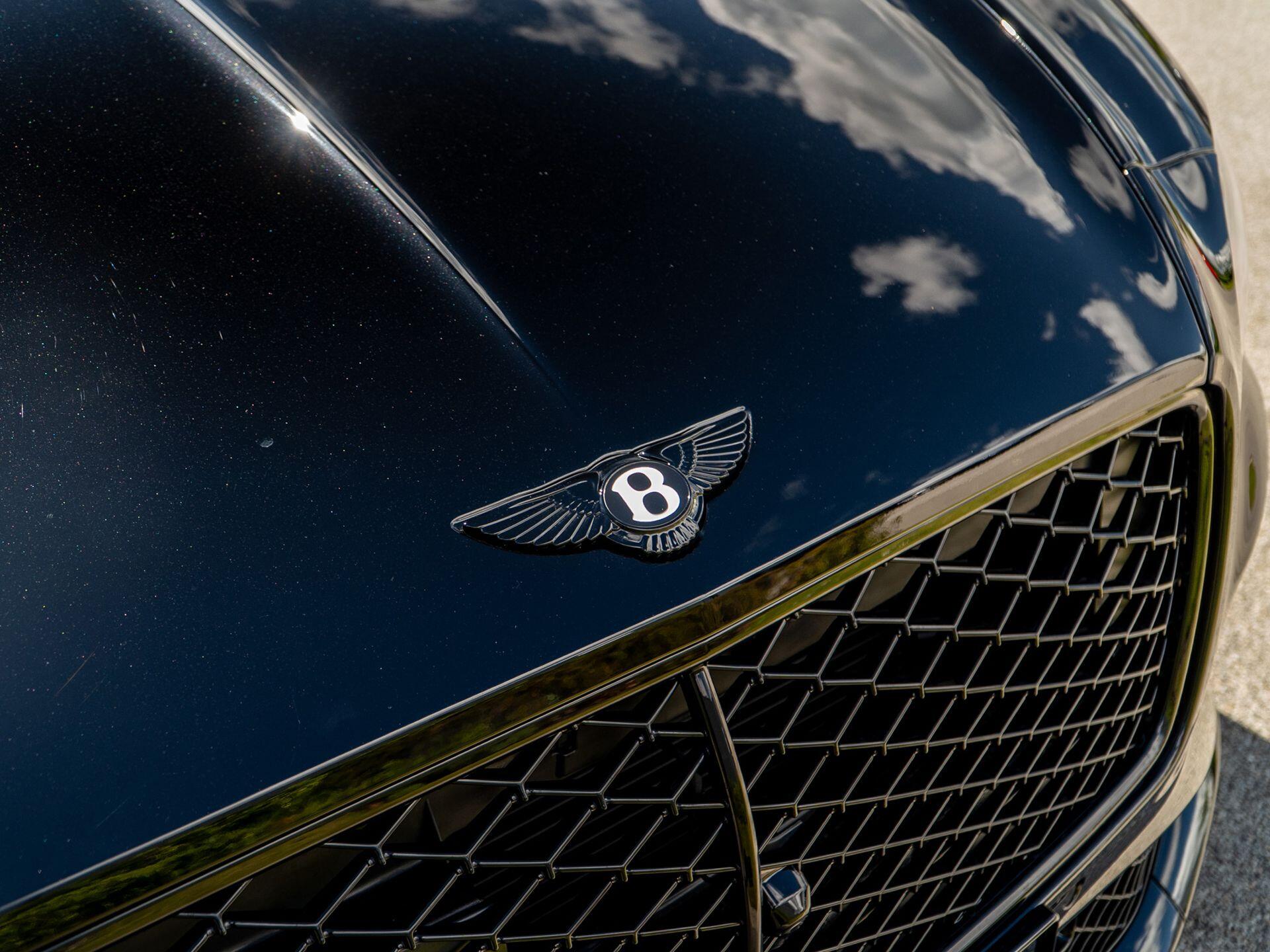 Bentley Continental view 36