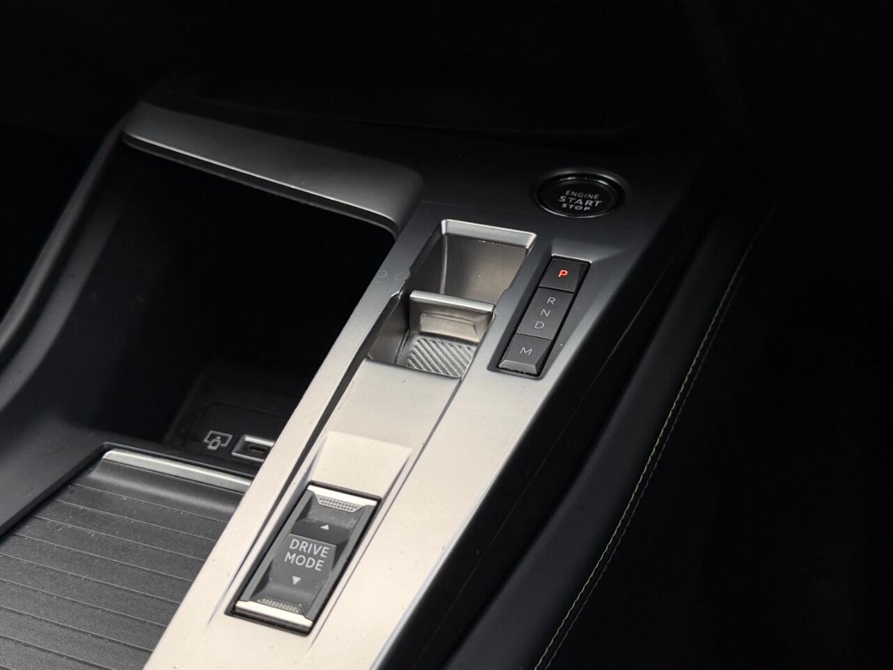 Peugeot 308 view 22