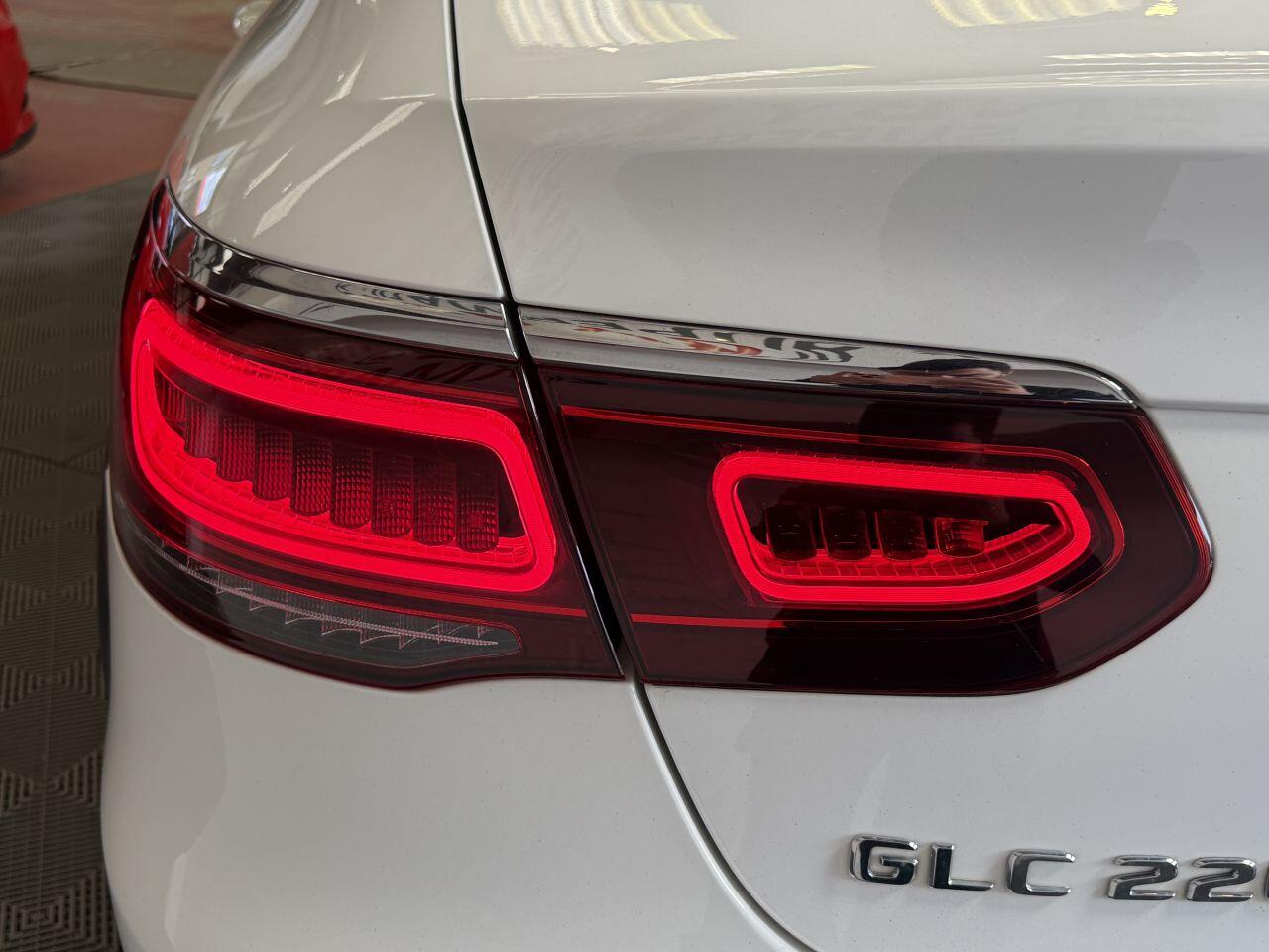 Mercedes-Benz GLC view 28