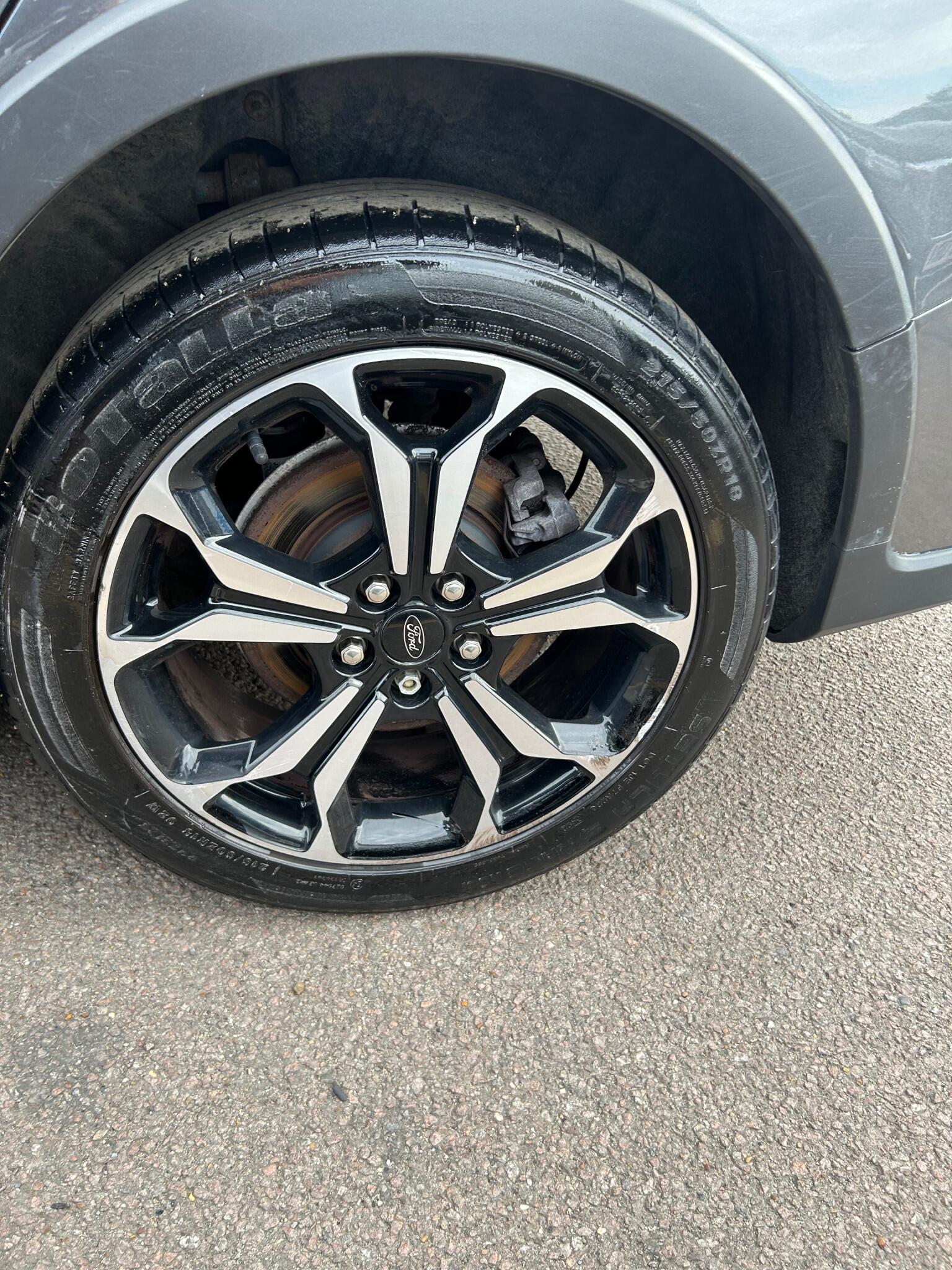 Ford Focus view 18
