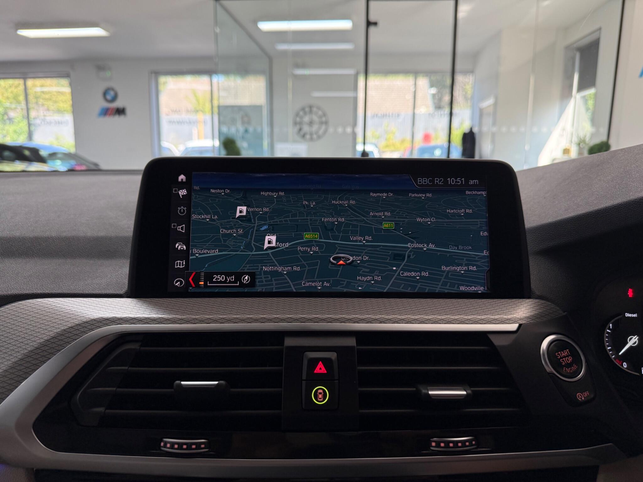 BMW X3 view 21