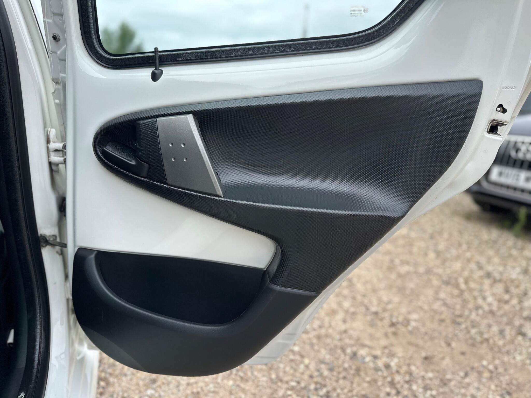 Toyota Aygo view 49
