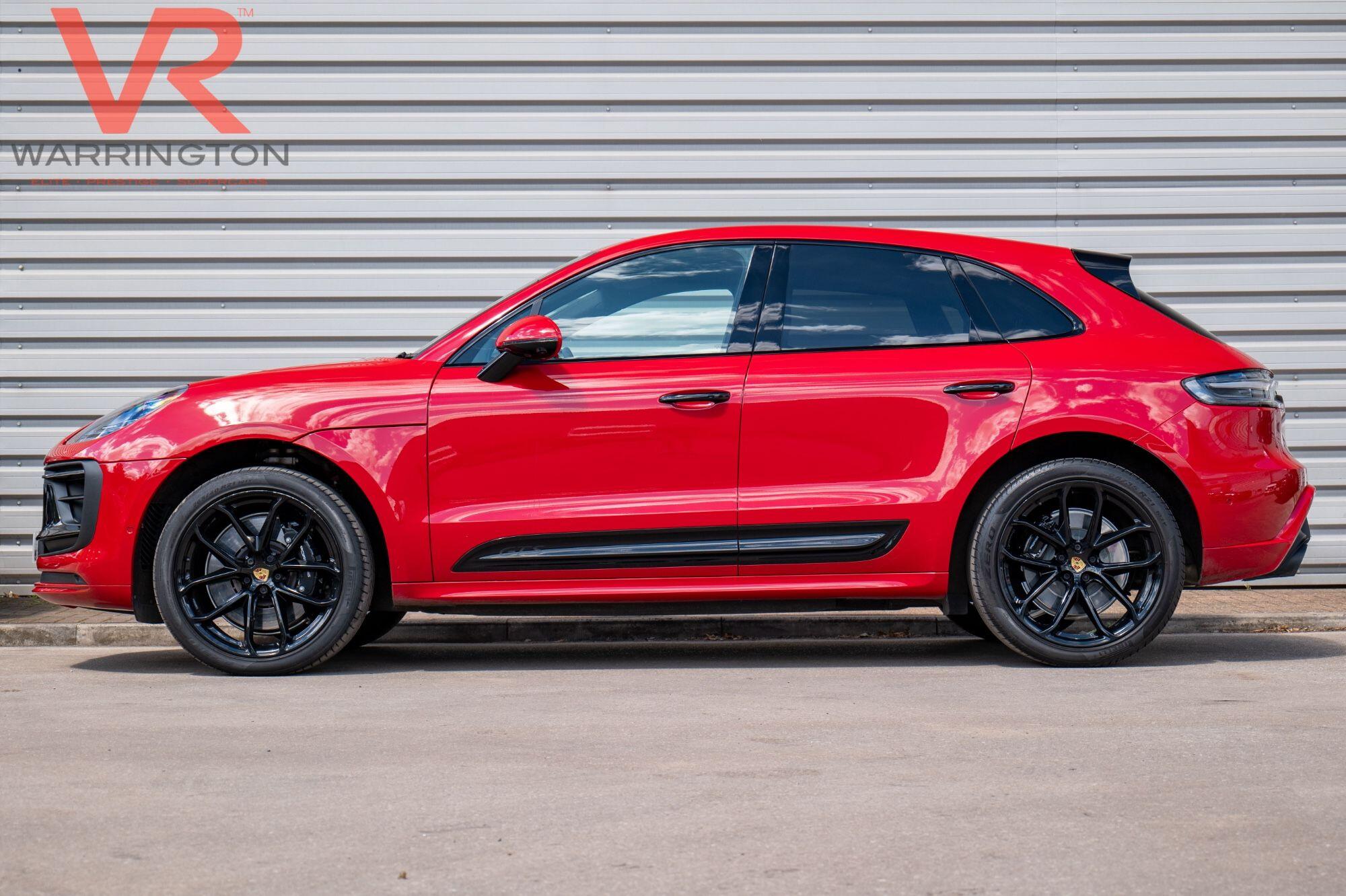 Porsche Macan view 7