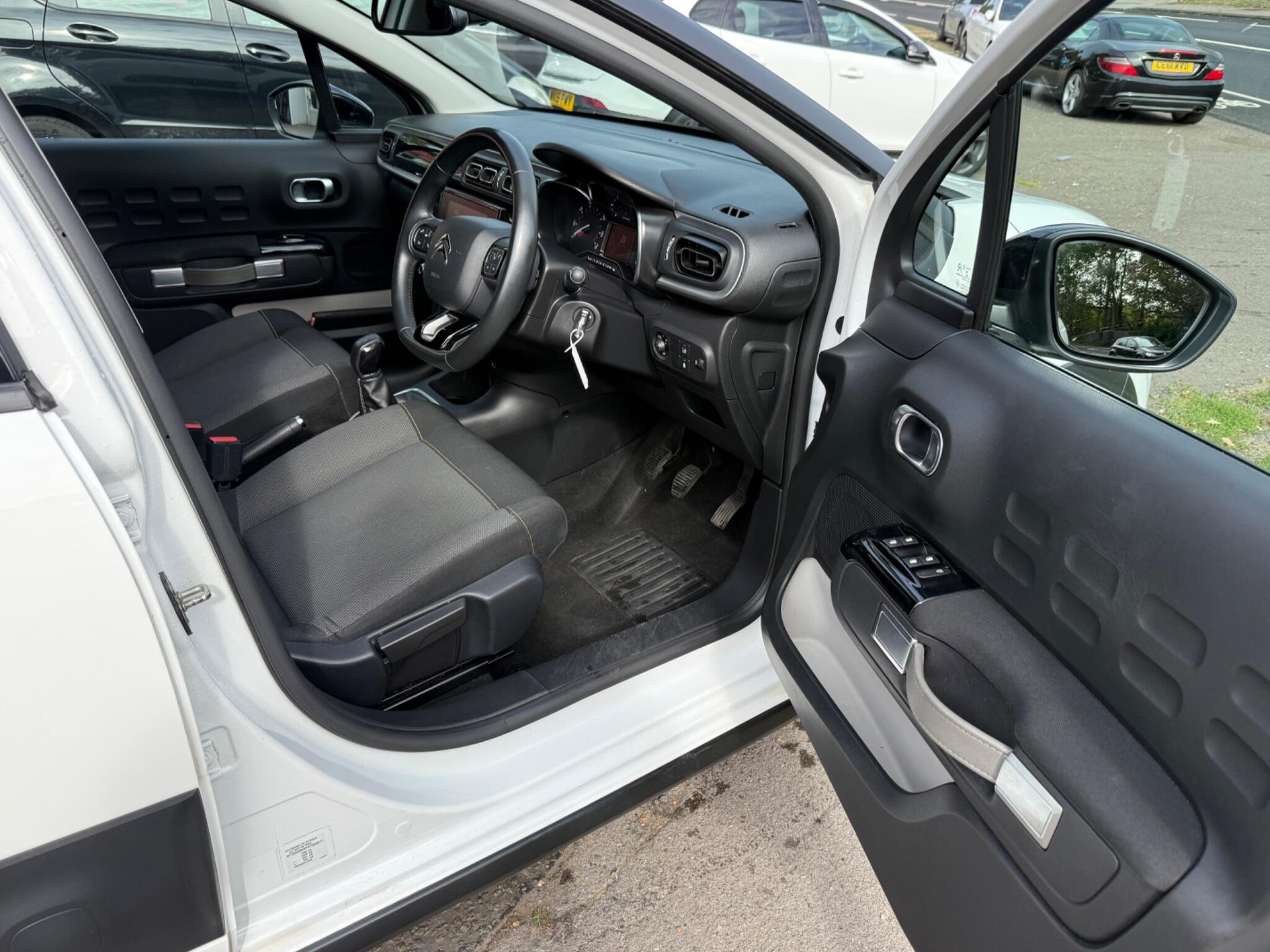 Citroen C3 view 18